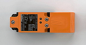 Индуктивные датчики IFM Electronic в прямоугольном корпусе 40x40x118