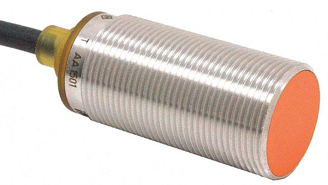 Индуктивный датчик IFM Electronic IGS250